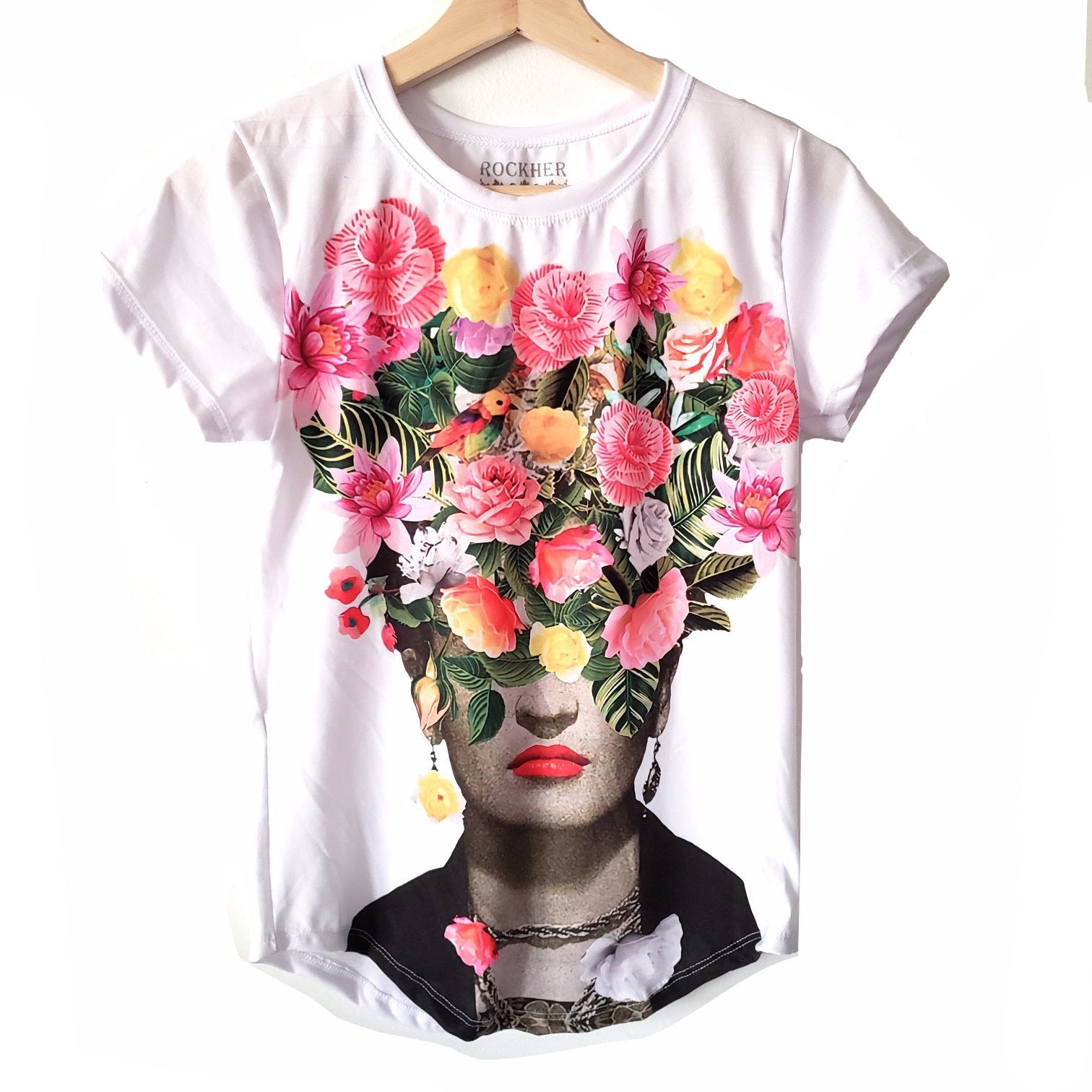 Frida Kahlo With Flowers Women\'s Graphic Tee T-Shirt – The Little Pueblo