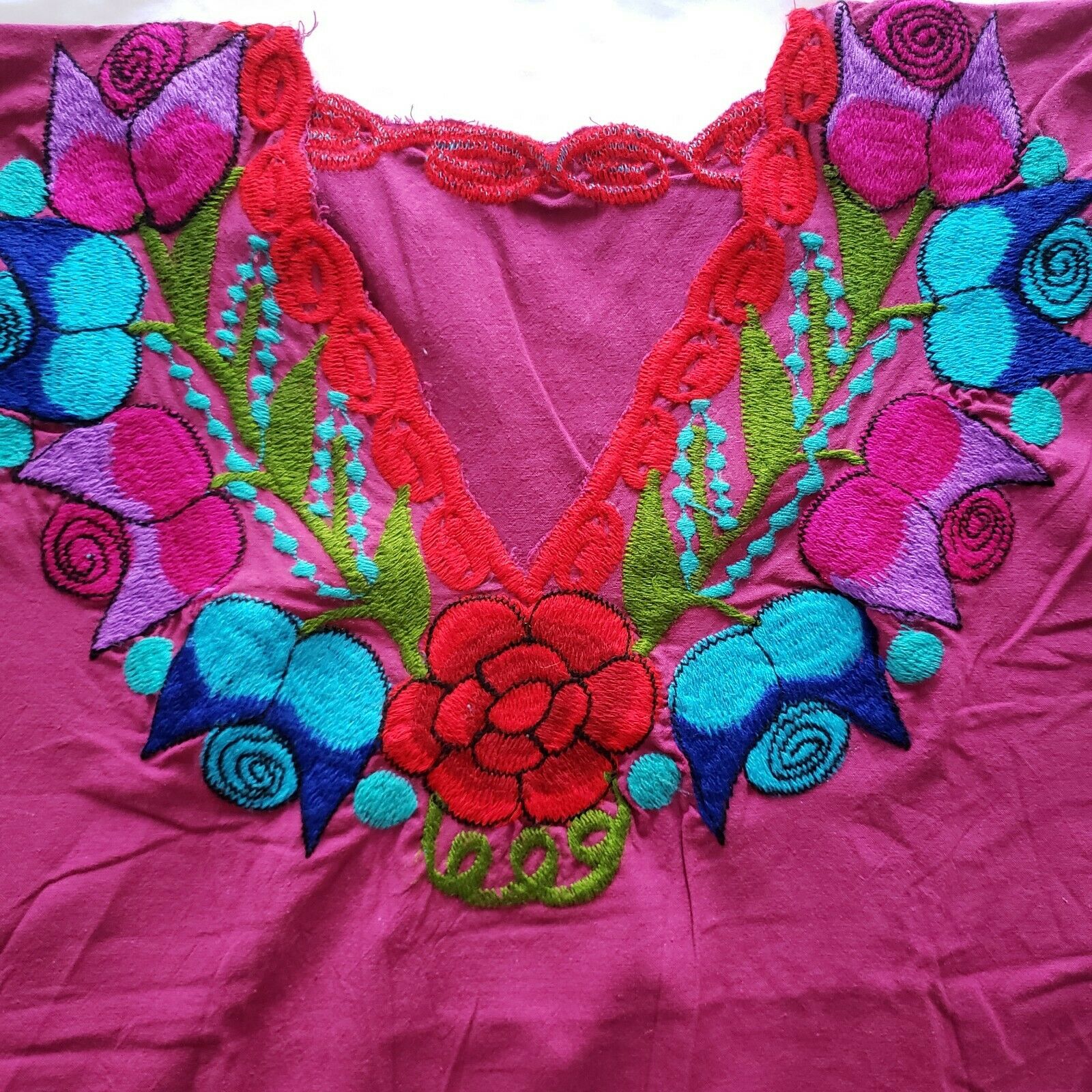 Traditional Embroidered Hippie Mexican Floral Top - The Little Pueblo